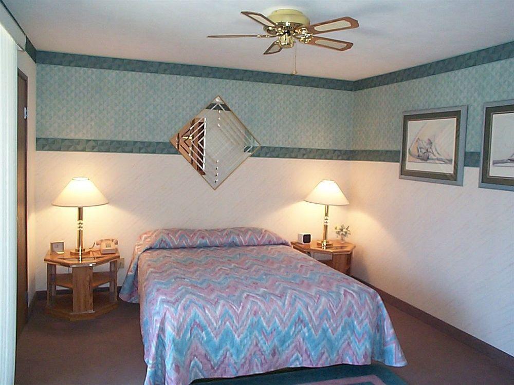 Mcgovern'S Motel And Suites Sun Prairie Esterno foto